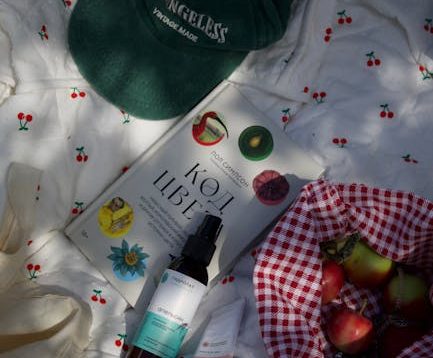 Decoding Chloe Cherry’s Skincare Secrets: A Deep Dive with Hyram
