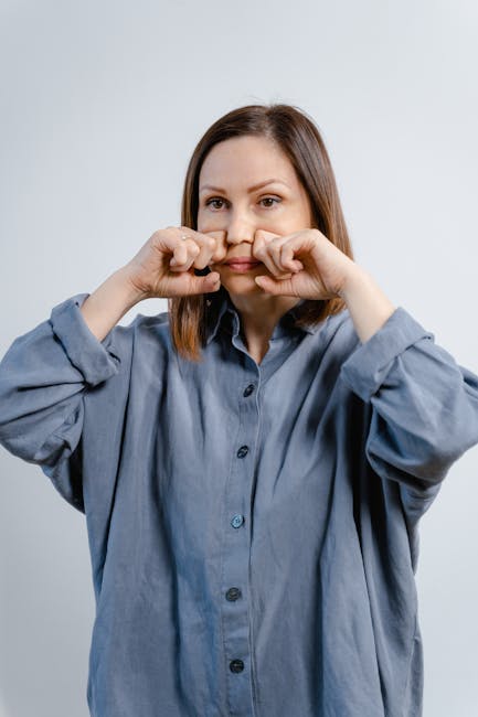 Unlock a Natural Facelift: The Power of Face Yoga for Cheek Uplift