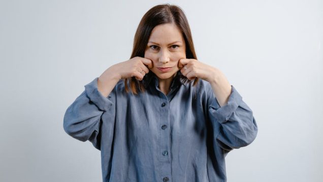 Unlock Sculpted Cheekbones: A 5-Minute Face Yoga Routine