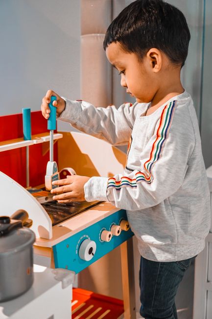 CoComelon’s S’mores & The Power of Pretend Play