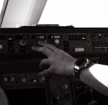Alpina Startimer Review: A Pilot Watch Challenger Takes Flight