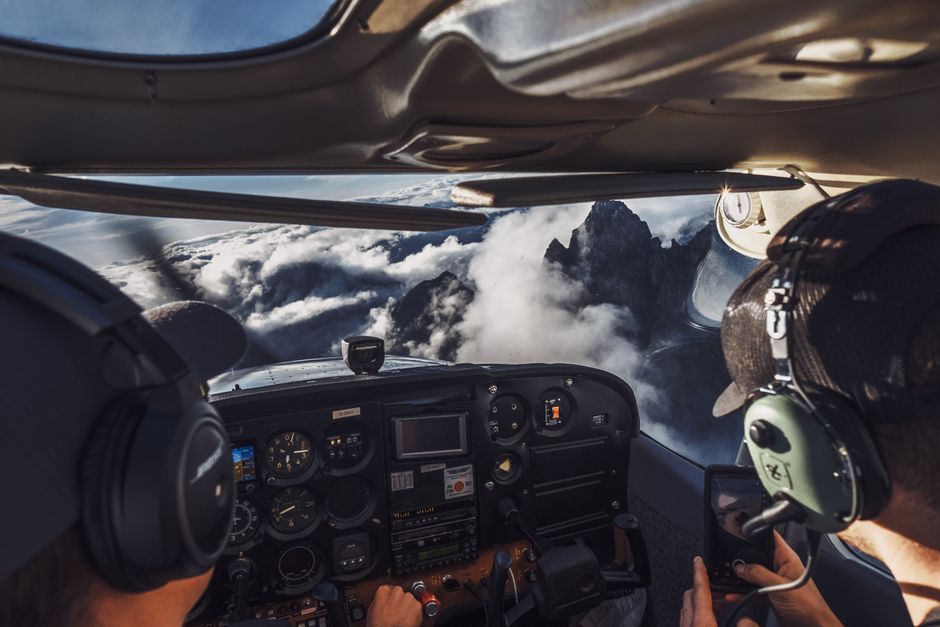 Alpina Startimer Review: A Pilot Watch Challenger Takes Flight